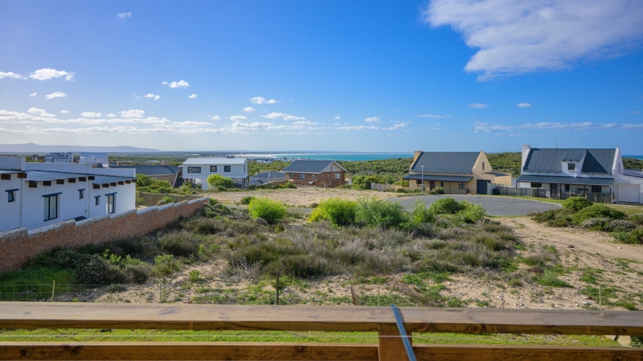 2 Bedroom Property for Sale in Struisbaai Western Cape